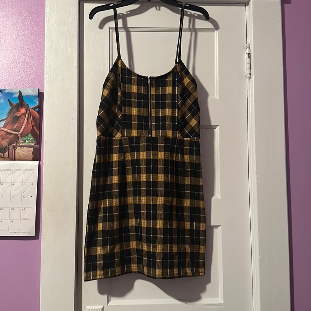 Black and yellow